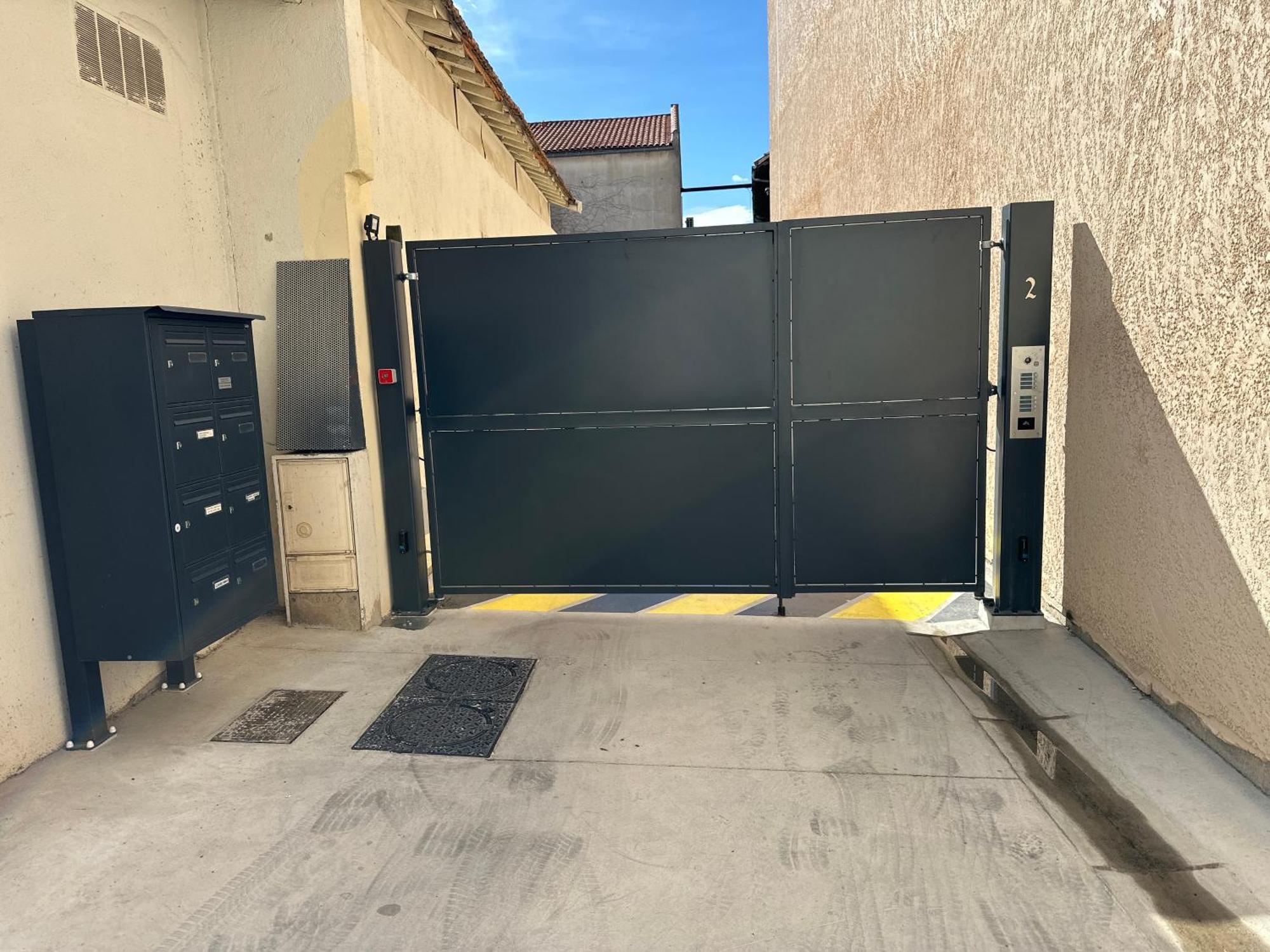 Le Patio Pere Pigne Guestroom 佩皮尼昂 外观 照片